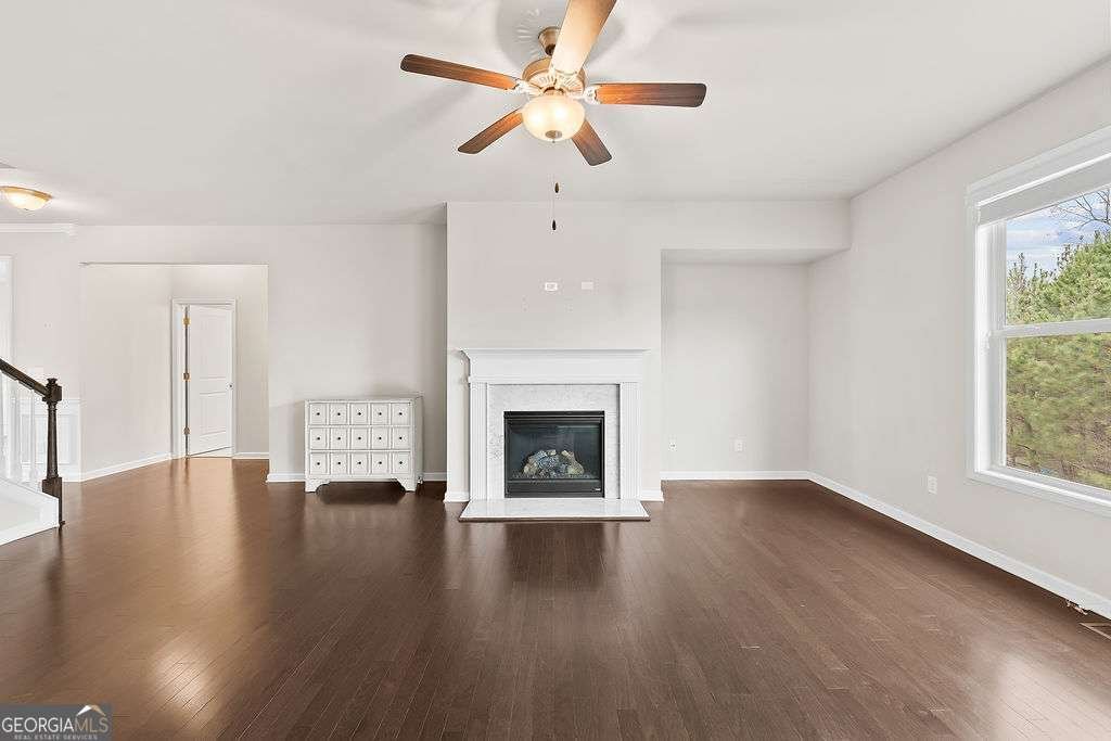 2415 Matlin Way Buford - Photo 13