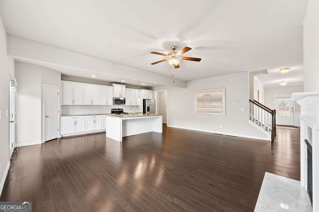 2415 Matlin Way Buford - Photo 14