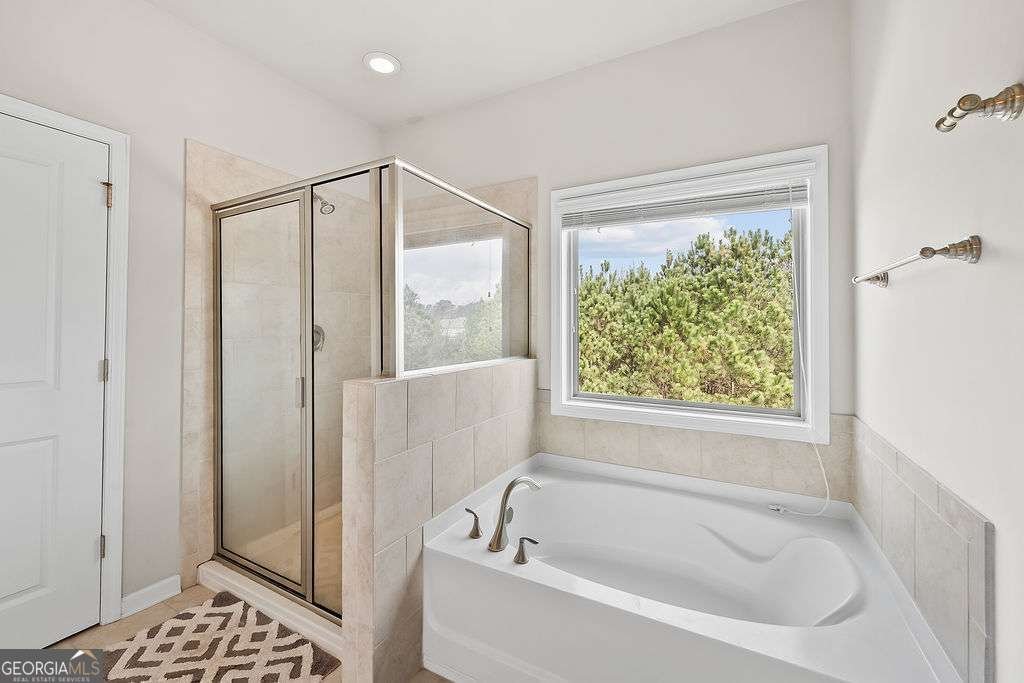 2415 Matlin Way Buford - Photo 31