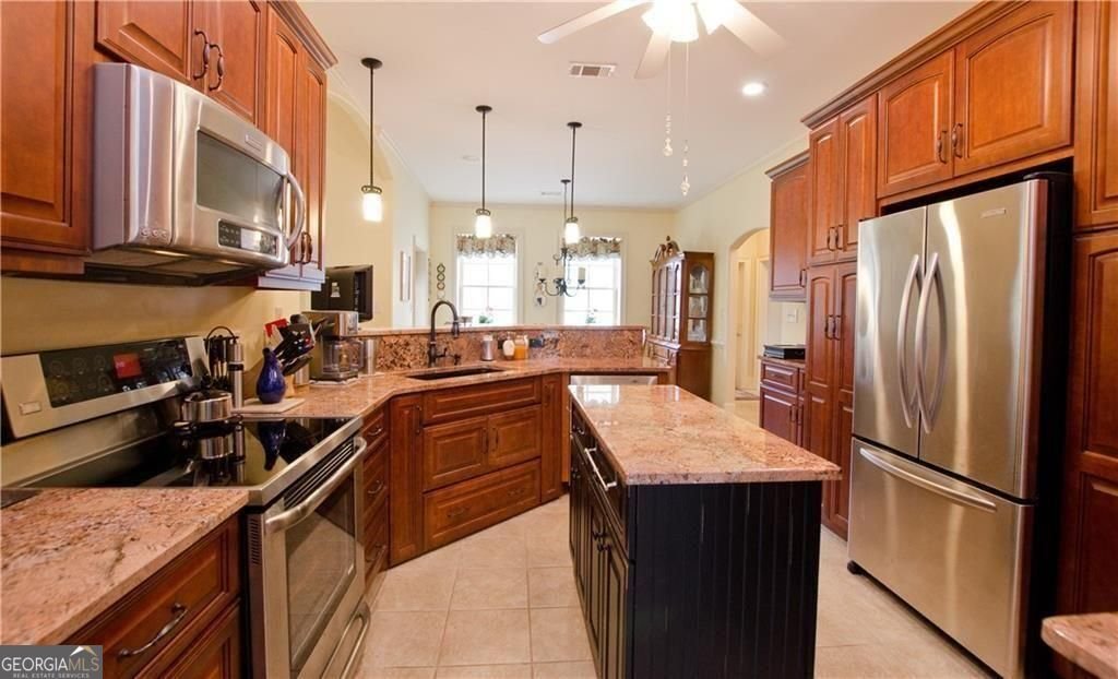 1331 Barrows Grove Road Madison - Photo 10