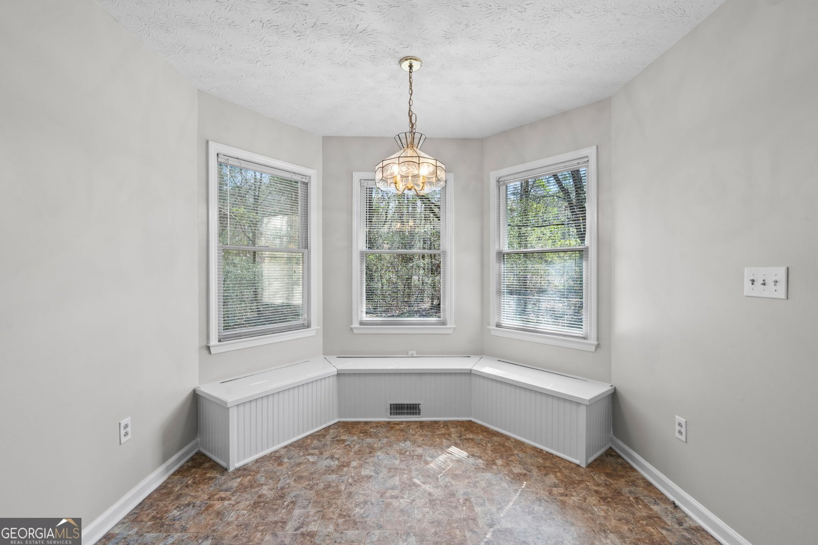 1487 Queen Anns Lane Macon - Photo 13