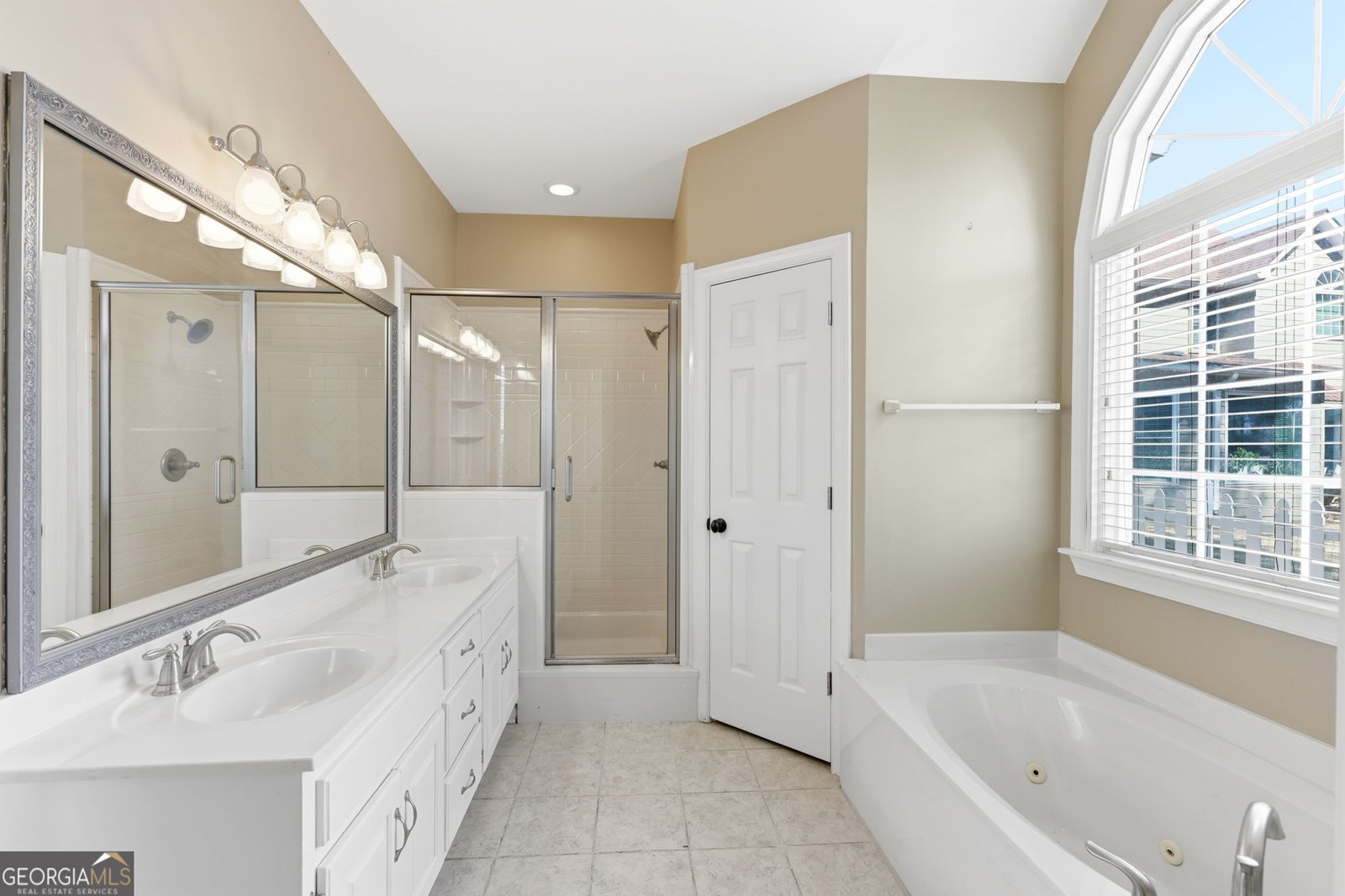 4825 Jones Bridge Woods Drive Johns Creek - Photo 17