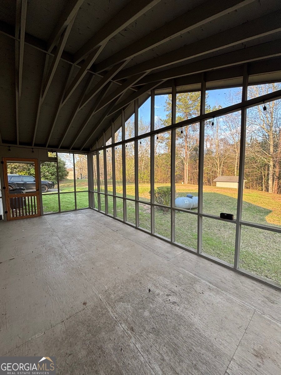 121 Girl Scout Rd Lizella - Photo 11