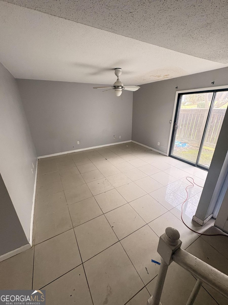 1427 Stone Mill Trace Stone Mountain - Photo 11