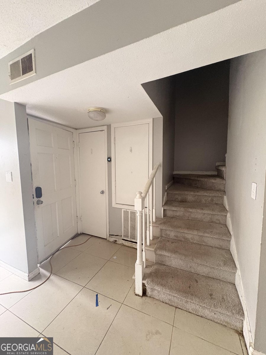 1427 Stone Mill Trace Stone Mountain - Photo 12