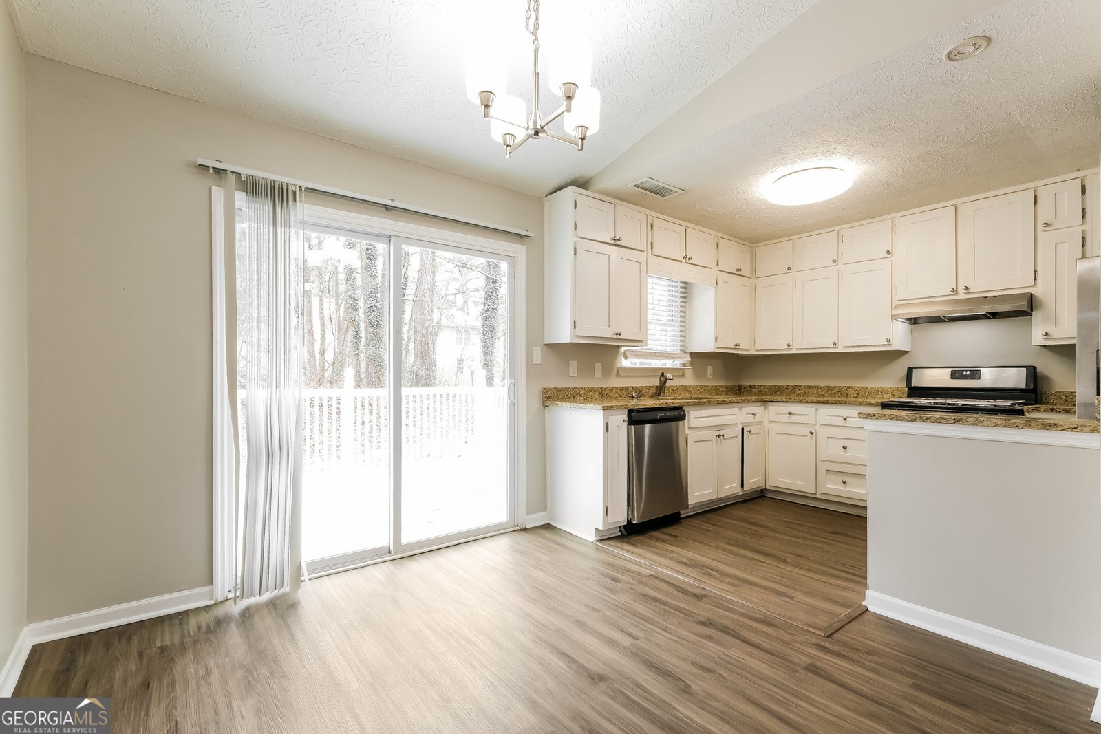 7237 Angie Court Riverdale - Photo 7