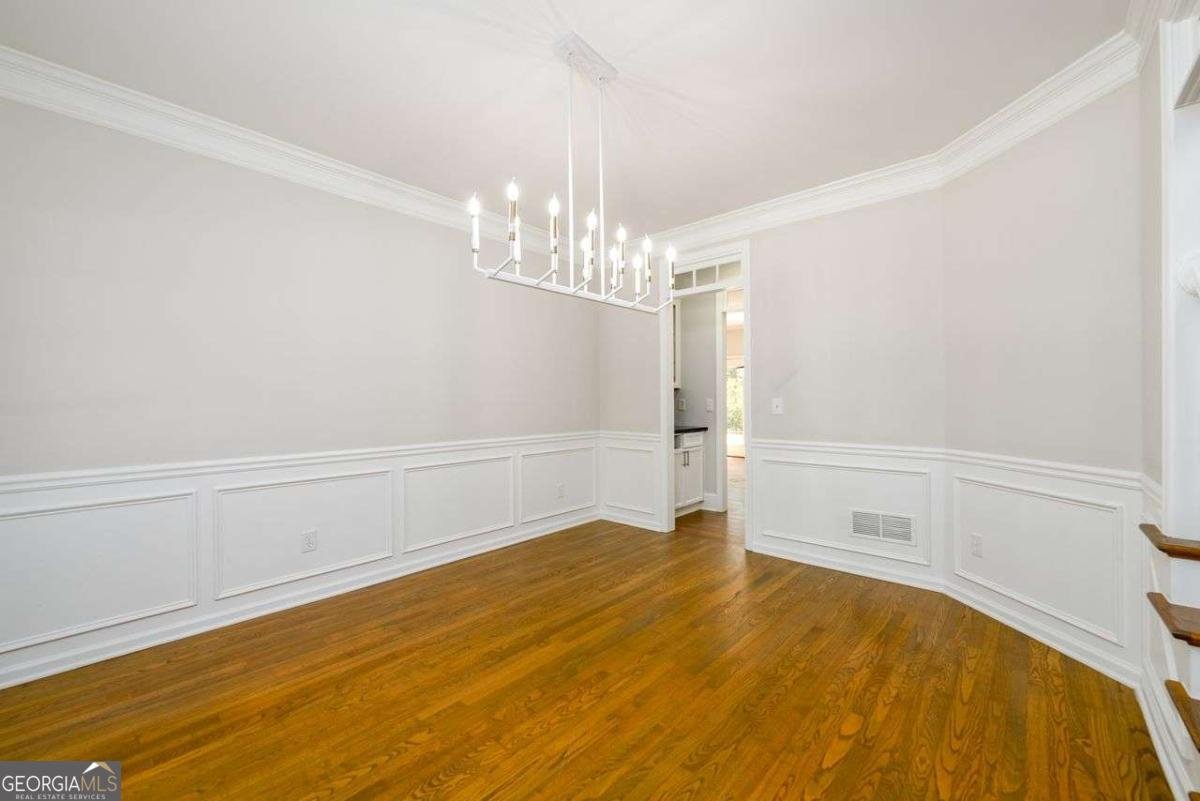 2114 Sugar Springs Drive Lawrenceville - Photo 8