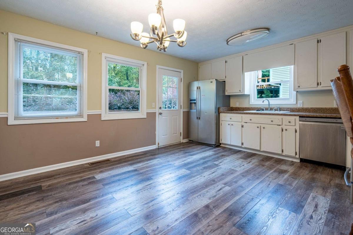 1187 Lightfoot Drive Canton - Photo 8