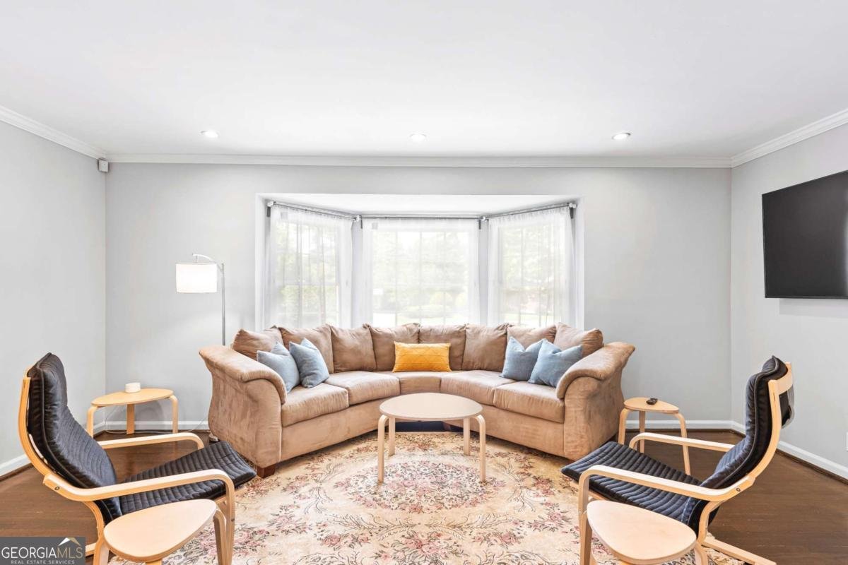 1257 Briar Hills Drive Atlanta - Photo 13