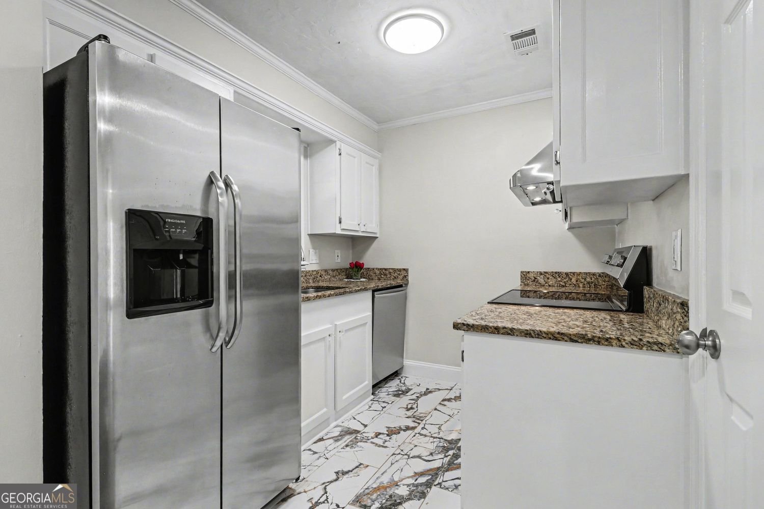 161 Holcomb Ferry Road Roswell - Photo 7