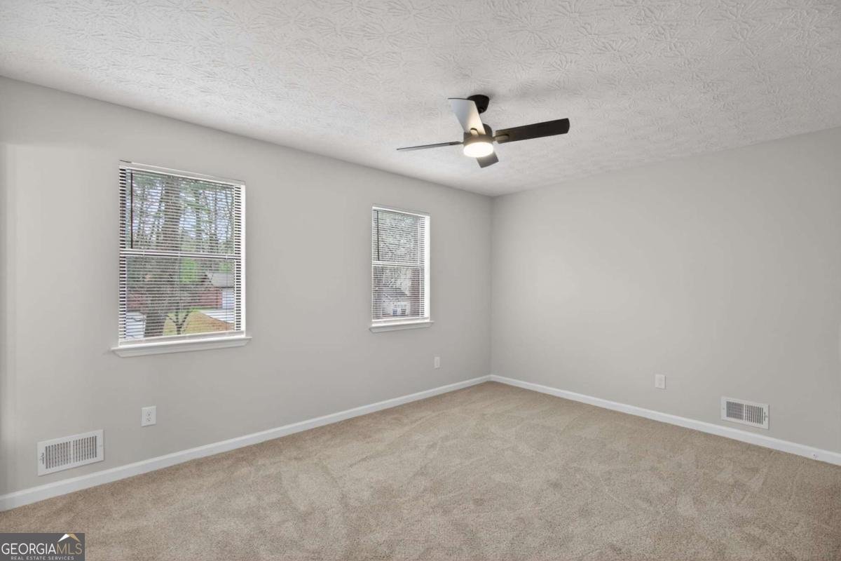 6573 River Glen Dr Riverdale - Photo 21