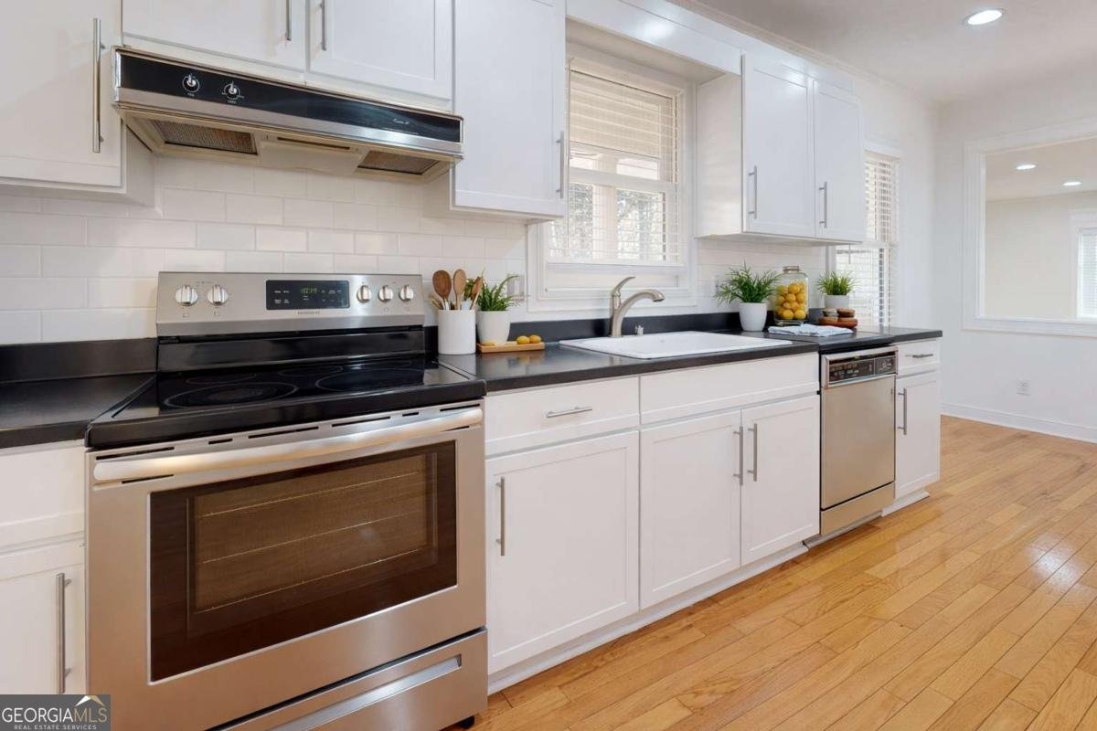 1319 Janmar Road Snellville - Photo 6