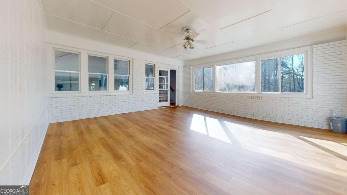 1319 Janmar Road Snellville - Photo 8