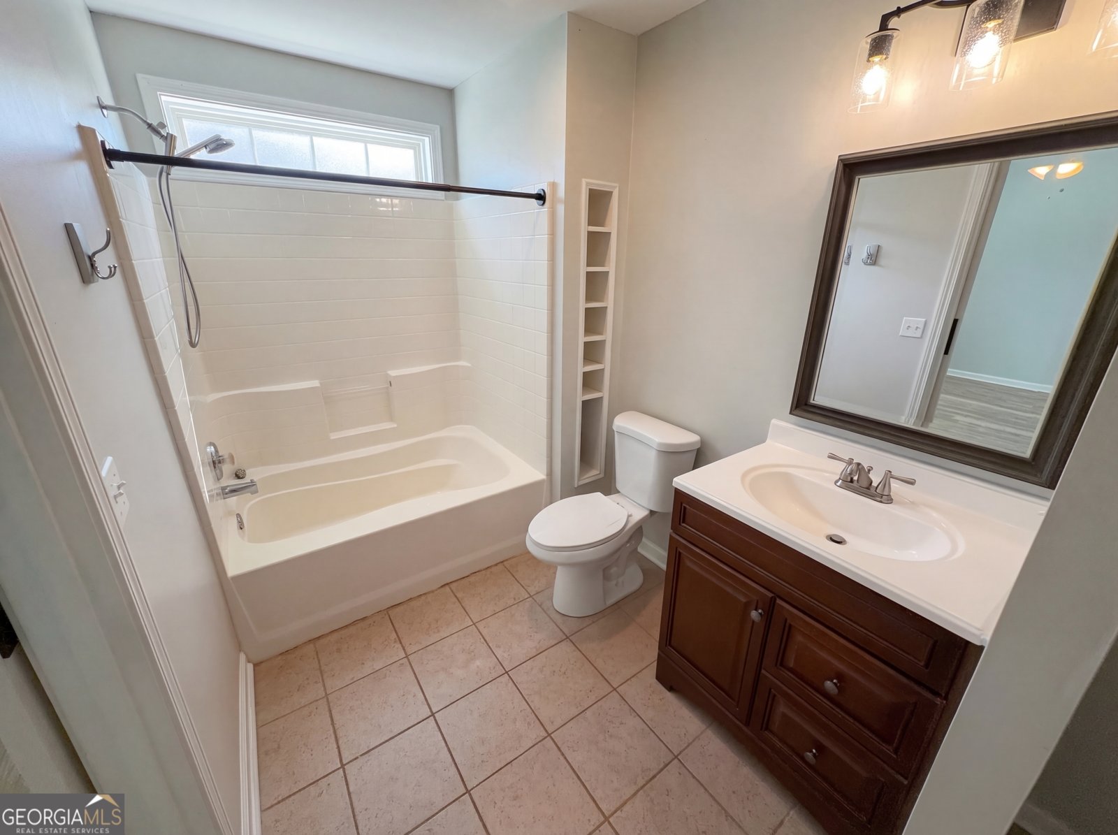 244 Manley Court Woodstock - Photo 6