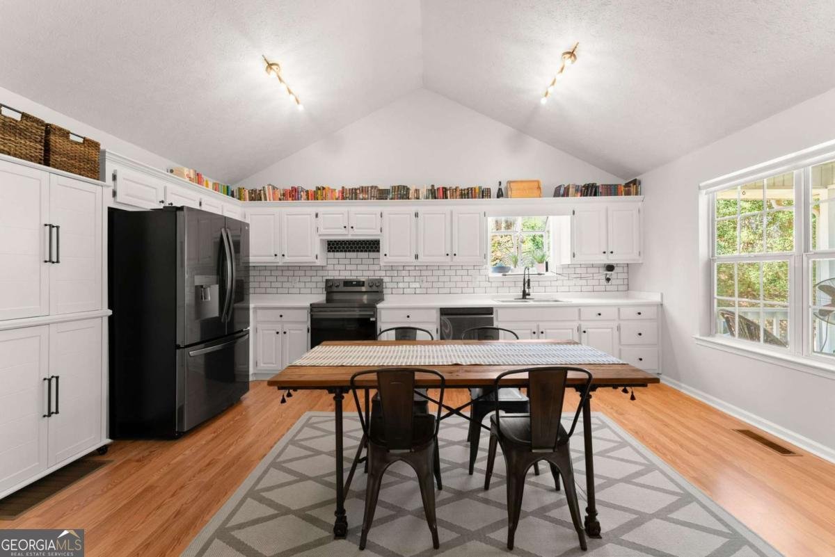 3663 Garden Boulevard Gainesville - Photo 10