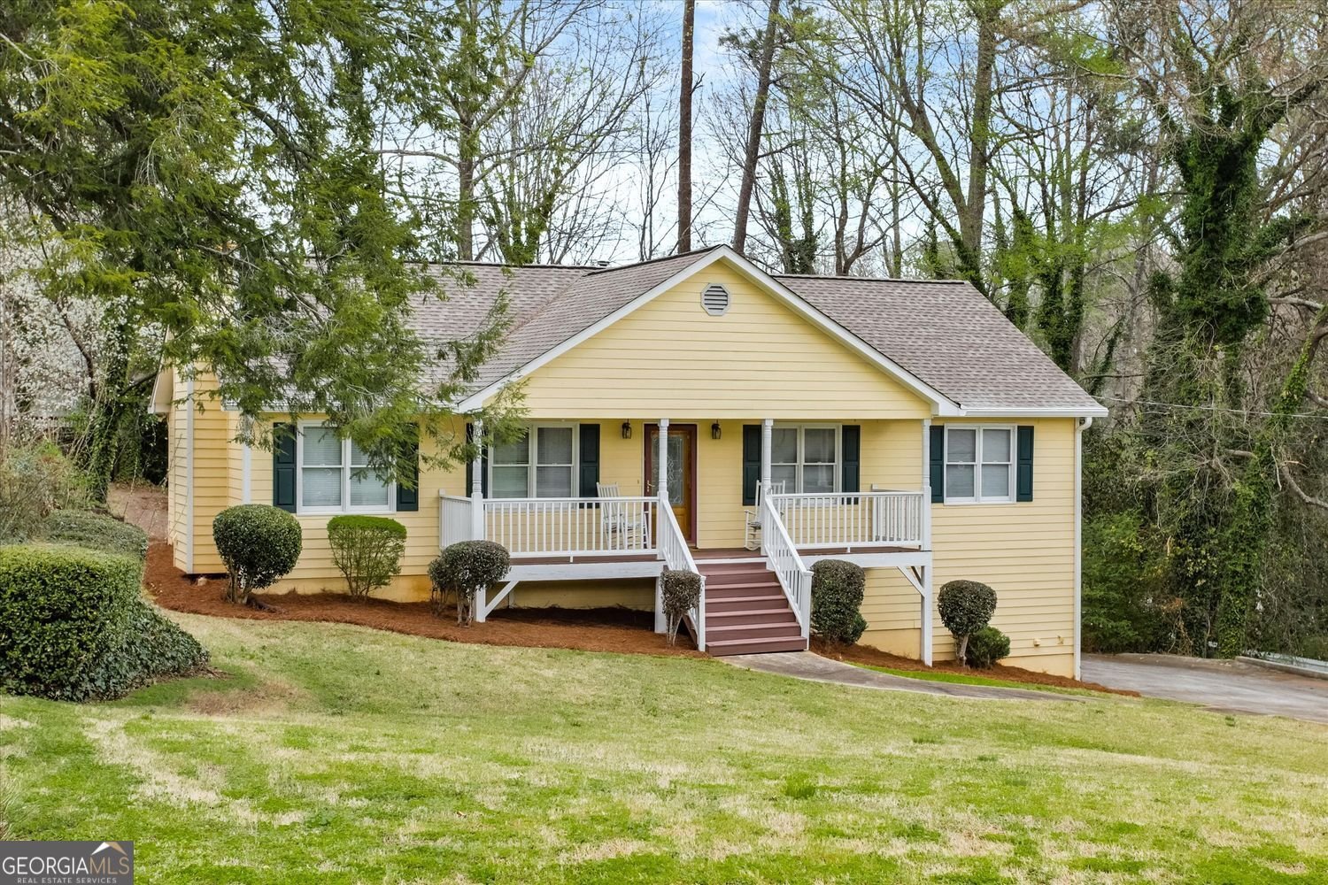 621 Embry Lane Marietta - Photo 1