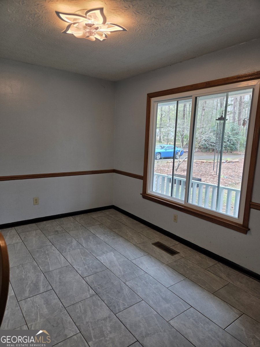 195 Bennington Drive STOCKBRIDGE - Photo 13