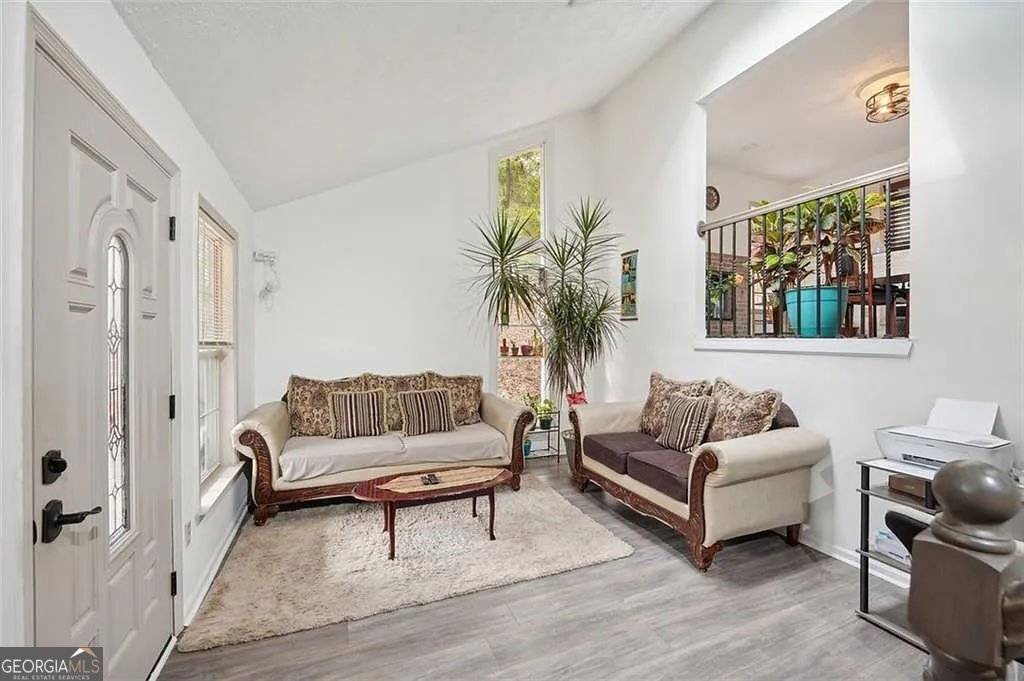 1015 Terramont Drive Roswell - Photo 9