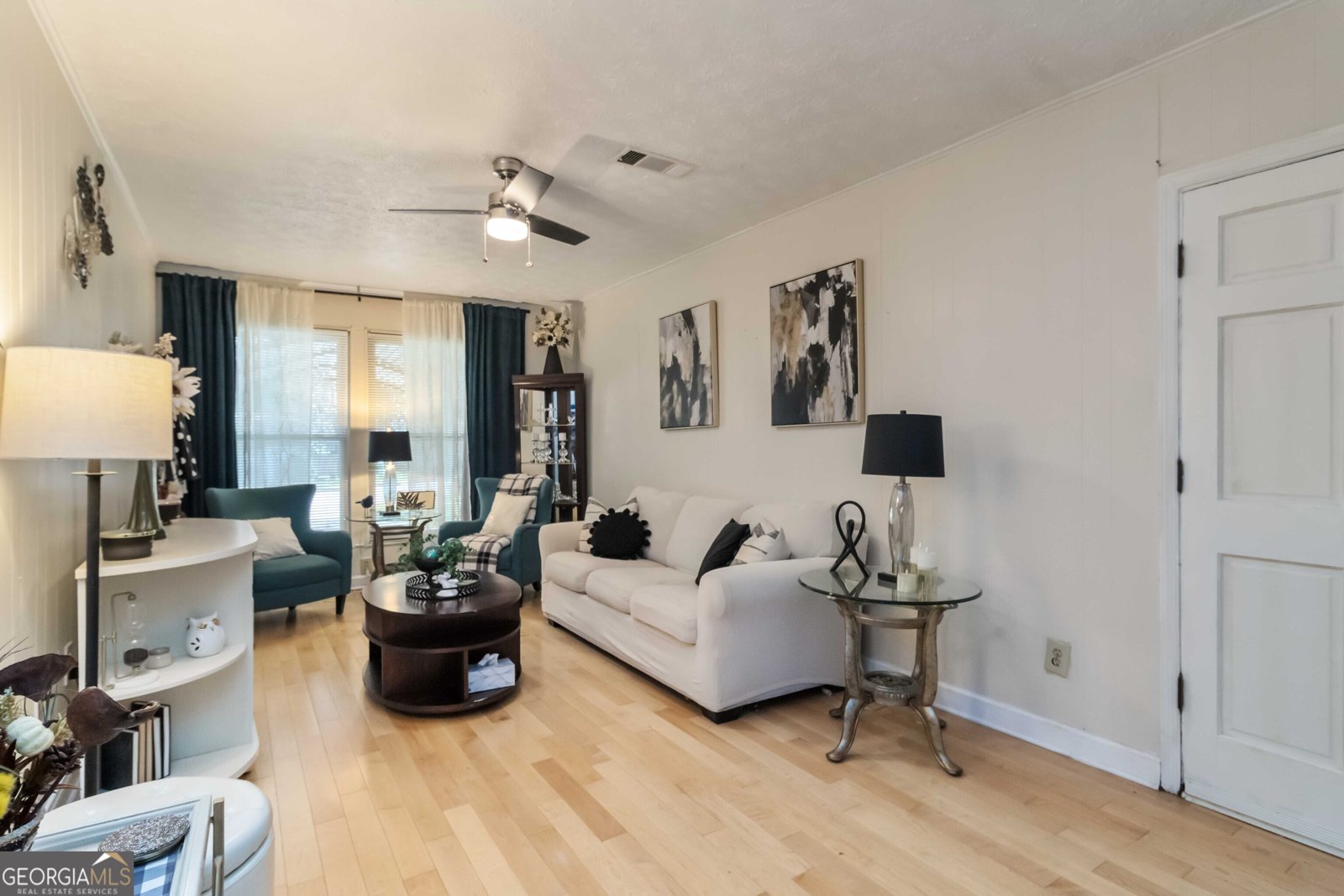 811 Longfellow Court Stone Mountain - Photo 18