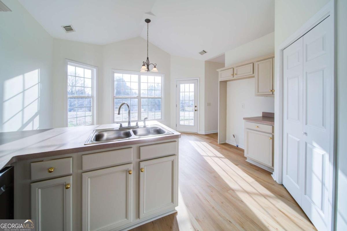 6430 Crystal Lane Cumming - Photo 11