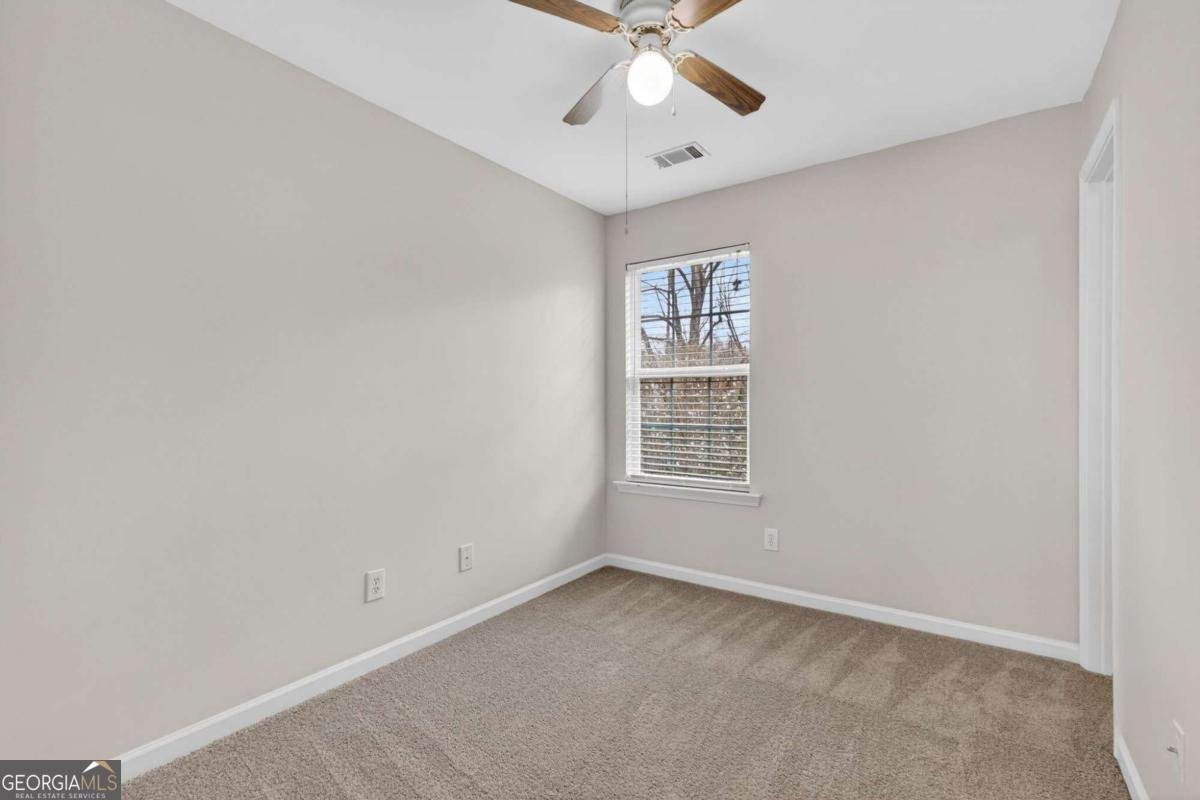 6640 Grove Crossing Court Cumming - Photo 16