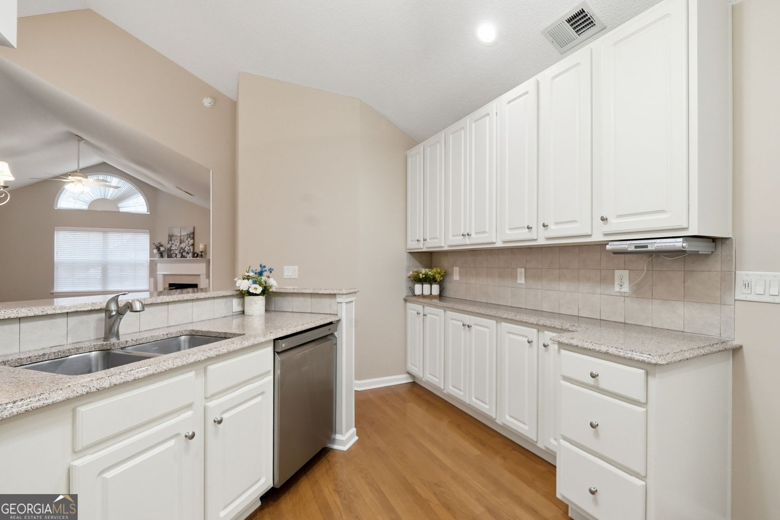 1101 Sweet Apple Circle Alpharetta - Photo 34