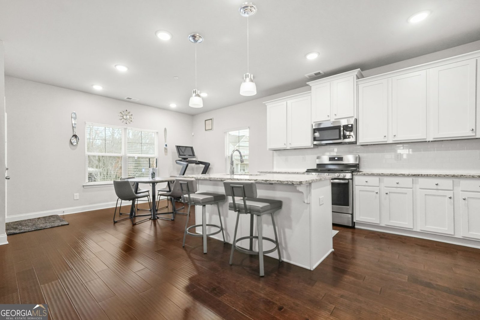 833 Jensmith Avenue Marietta - Photo 6