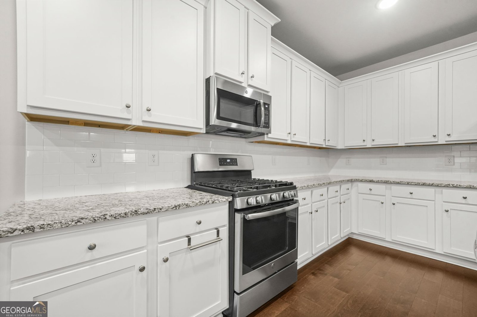 833 Jensmith Avenue Marietta - Photo 8