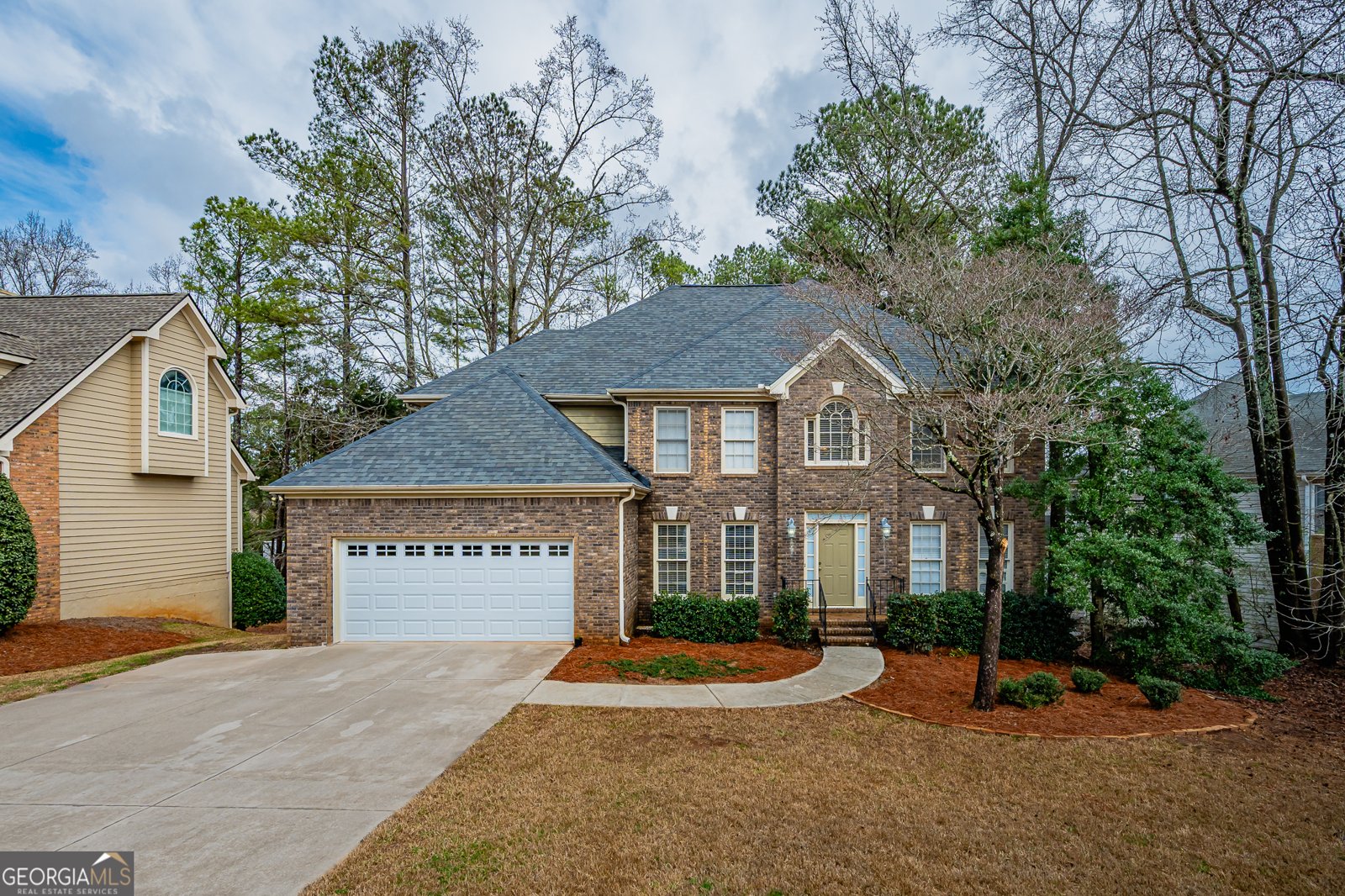 2165 Wildwood Lake Drive Suwanee - Photo 1
