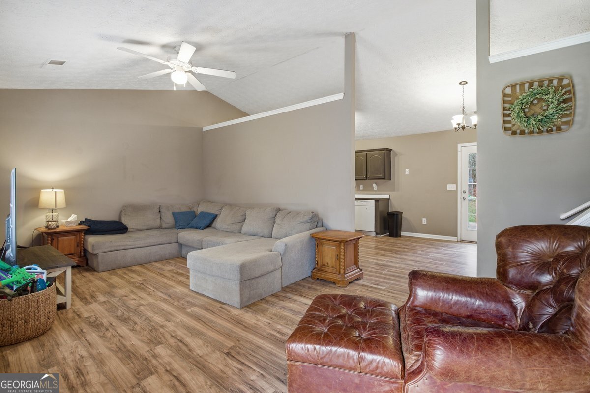 170 Hunters Trace Covington - Photo 11