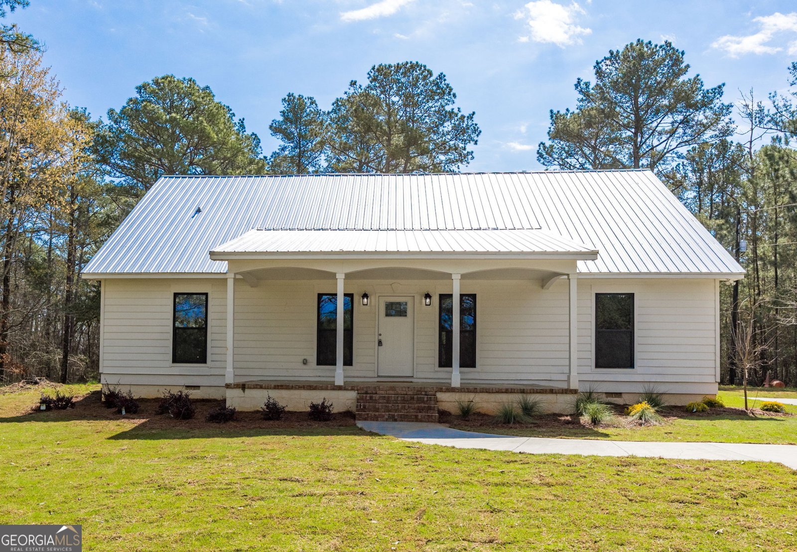 137 Buck Road Gray - Photo 1