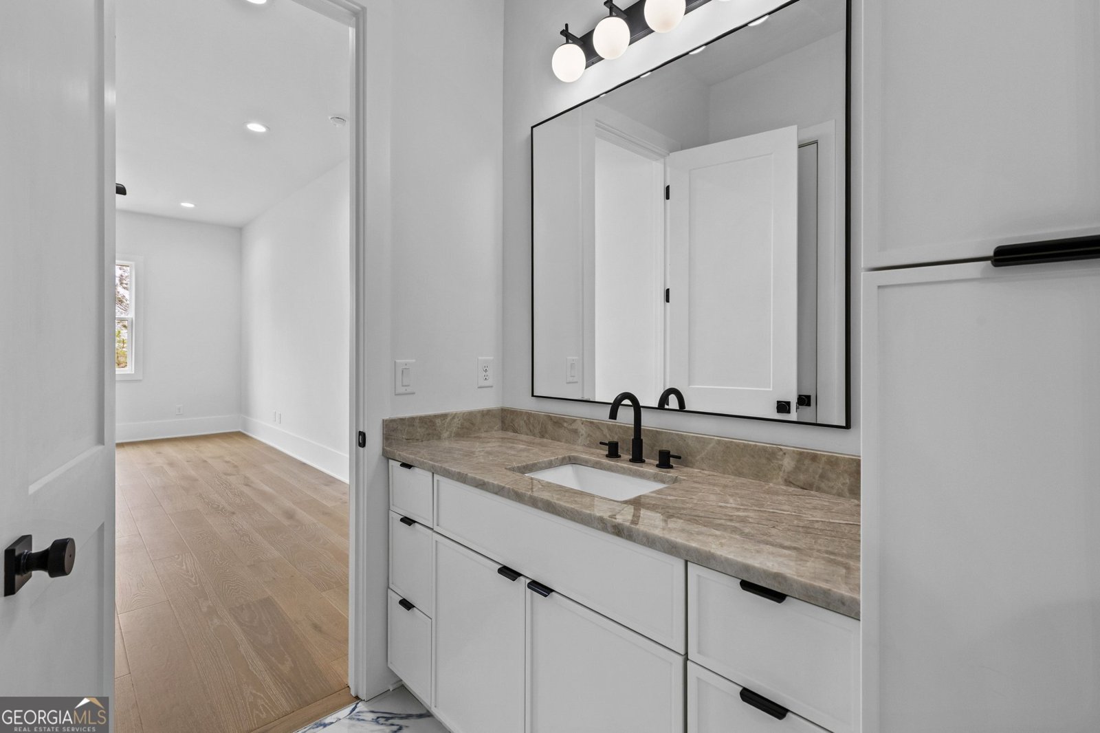 3267 Bogan Buford - Photo 32