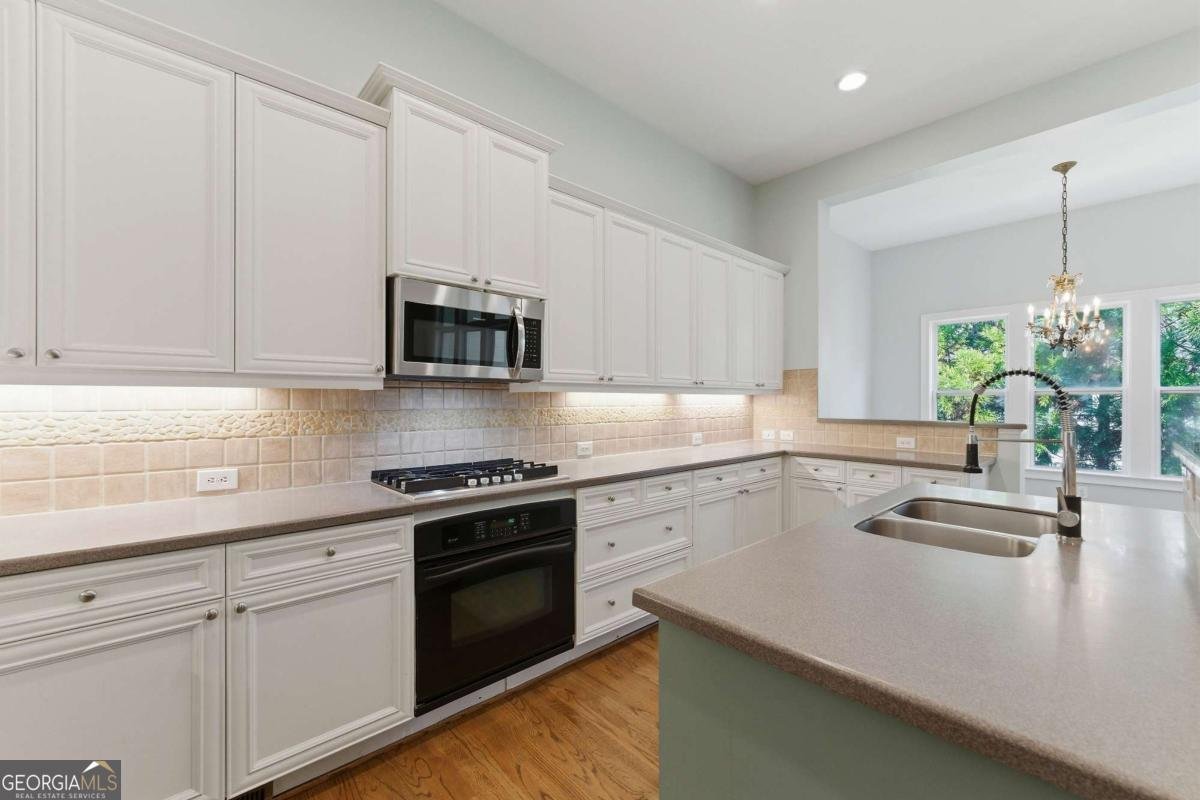 3040 Woodwalk Drive Atlanta - Photo 14