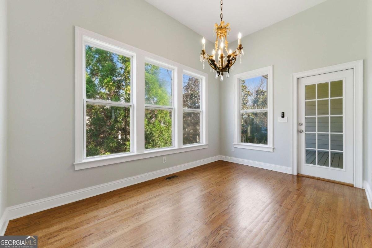 3040 Woodwalk Drive Atlanta - Photo 18