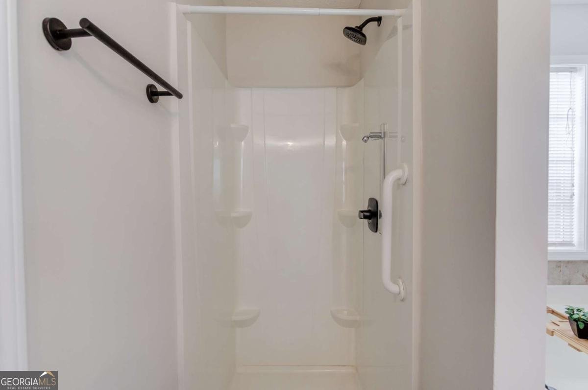 727 Bostonian Way Lawrenceville - Photo 16