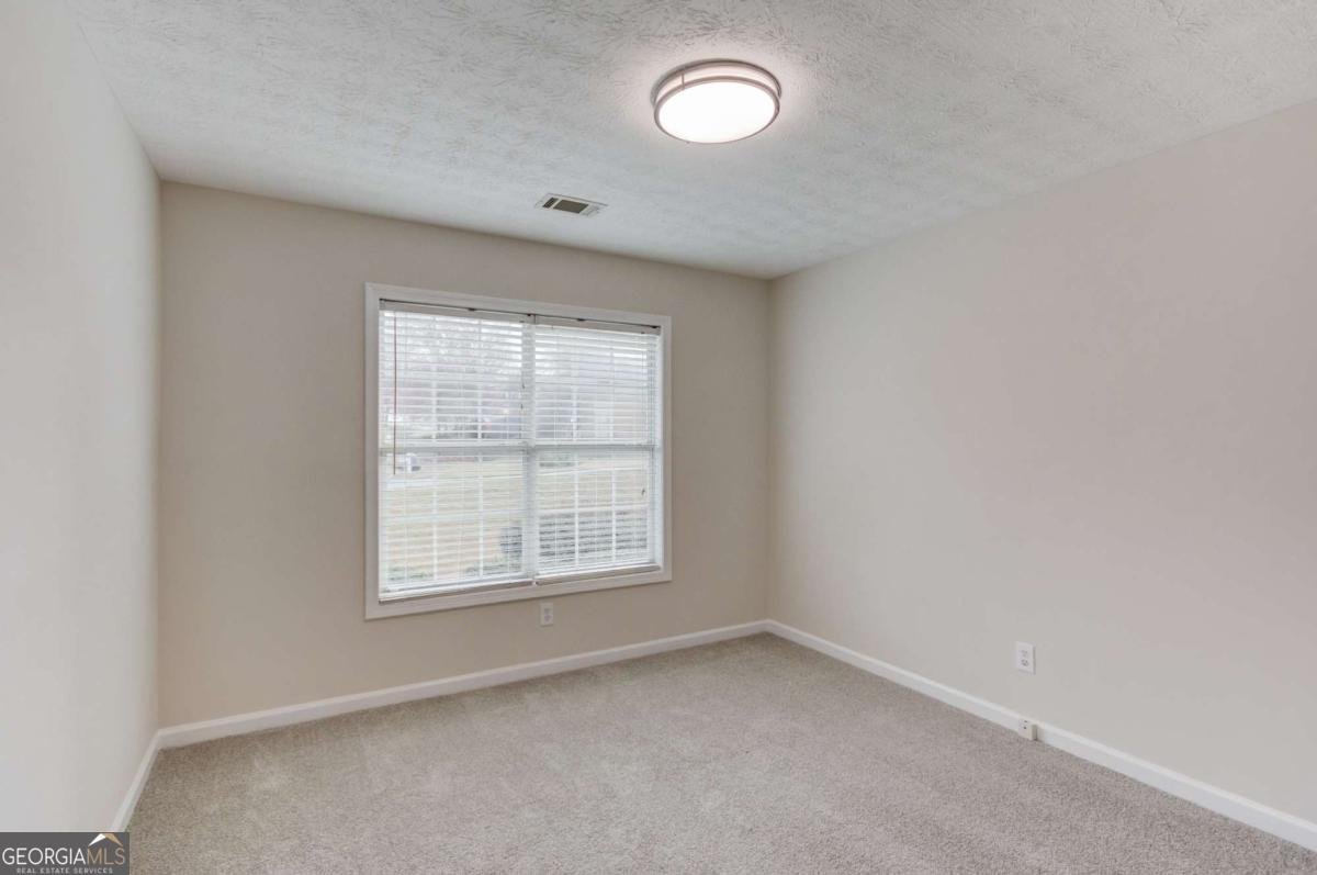 727 Bostonian Way Lawrenceville - Photo 18