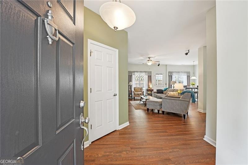 498 Highlands Loop Woodstock - Photo 6