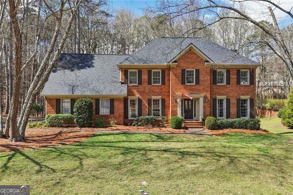 8900 Glen Ferry Drive Johns Creek - Photo 1
