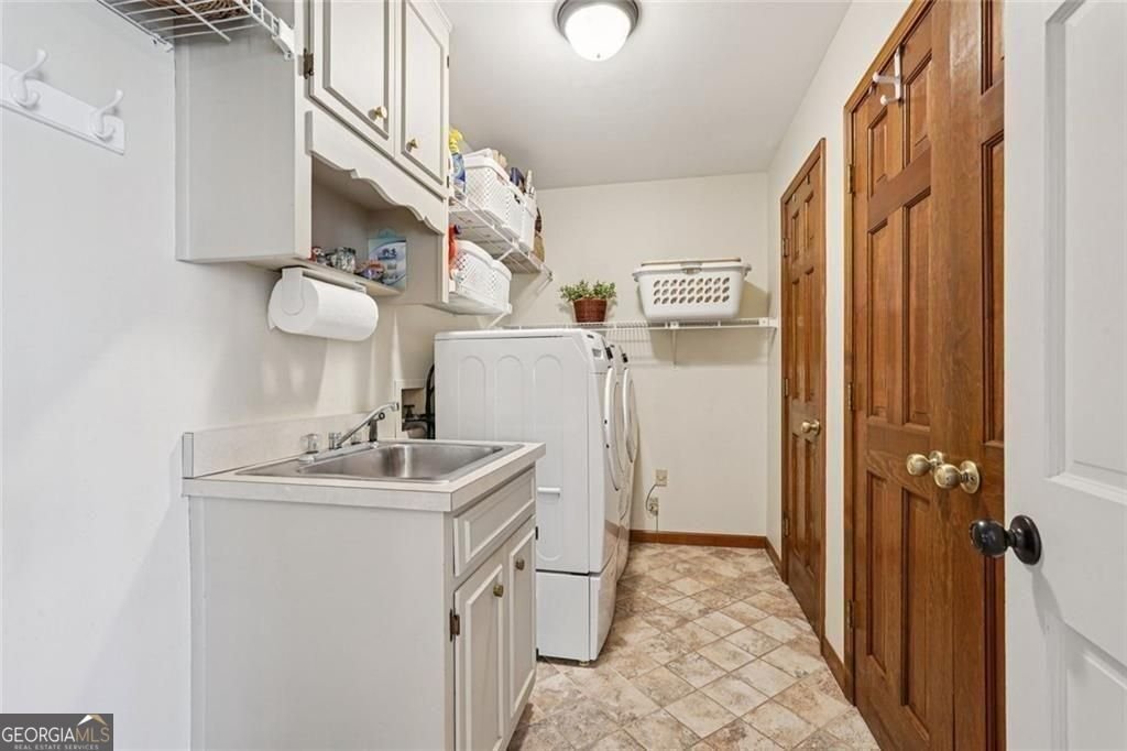 8900 Glen Ferry Drive Johns Creek - Photo 32