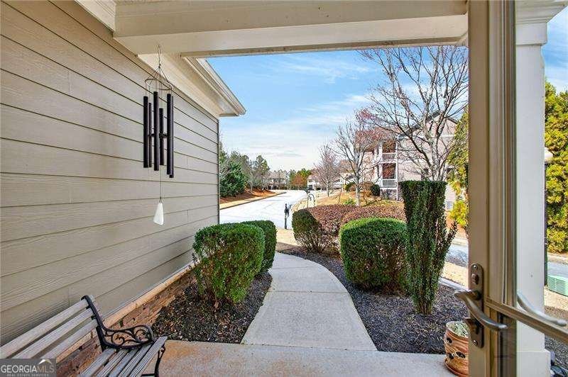 1704 Summit Village Lane Marietta - Photo 6