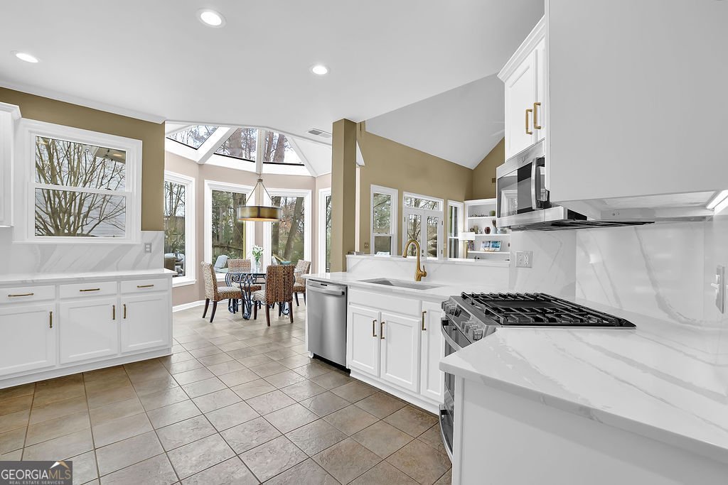 1258 Channel Park Marietta - Photo 16