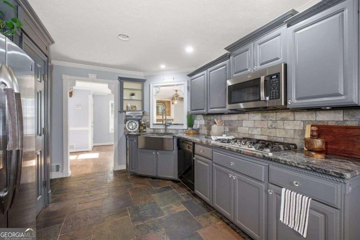 780 Walnut Creek Drive Lilburn - Photo 17