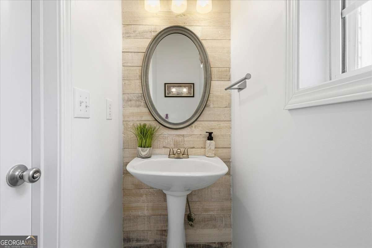 1380 Commonwealth Lane Grayson - Photo 42