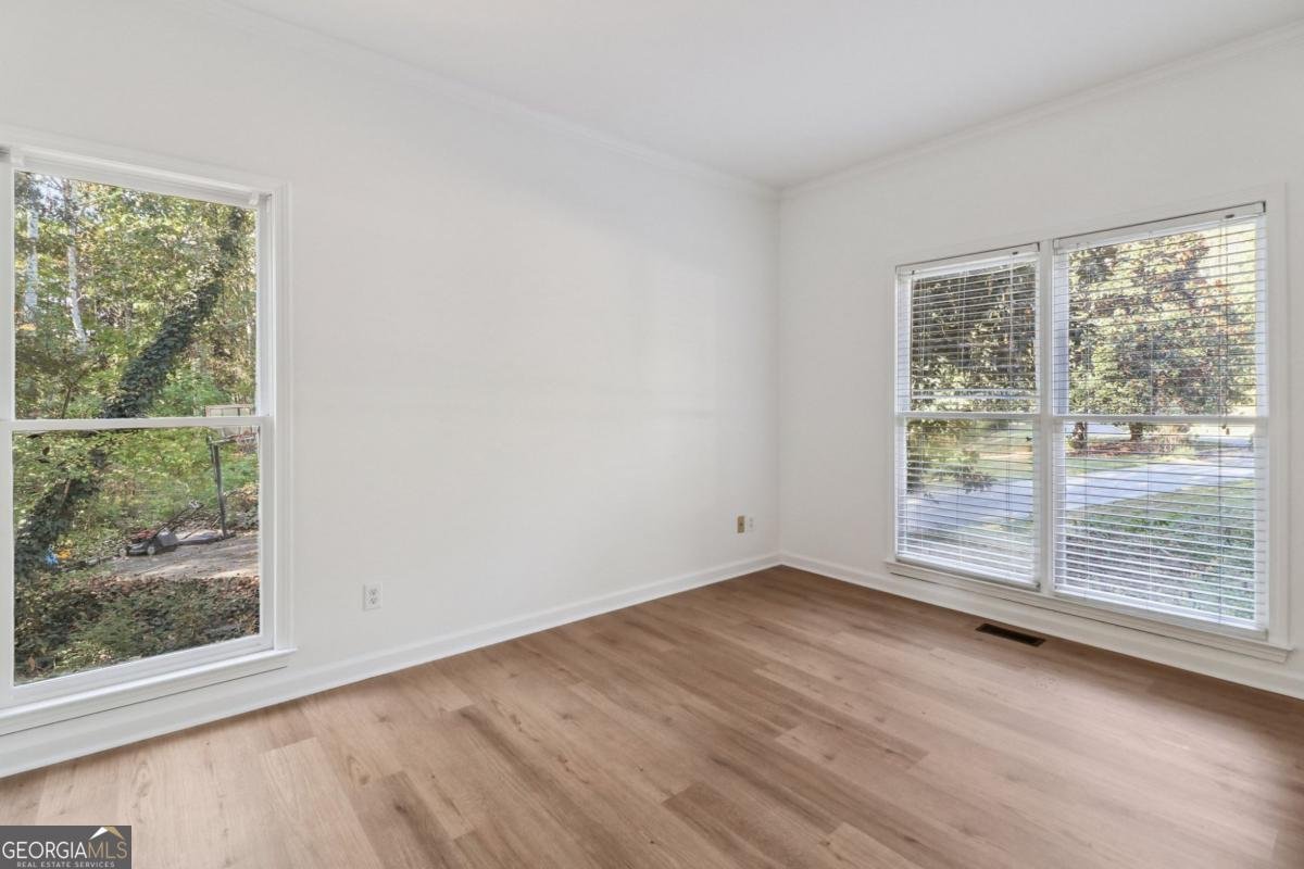 3560 Rosewicke Drive Cumming - Photo 9