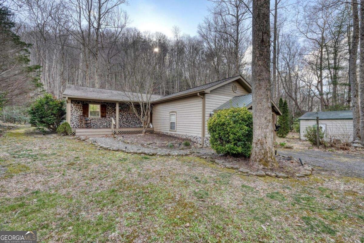 4868 Swallows Creek Road Hiawassee - Photo 10