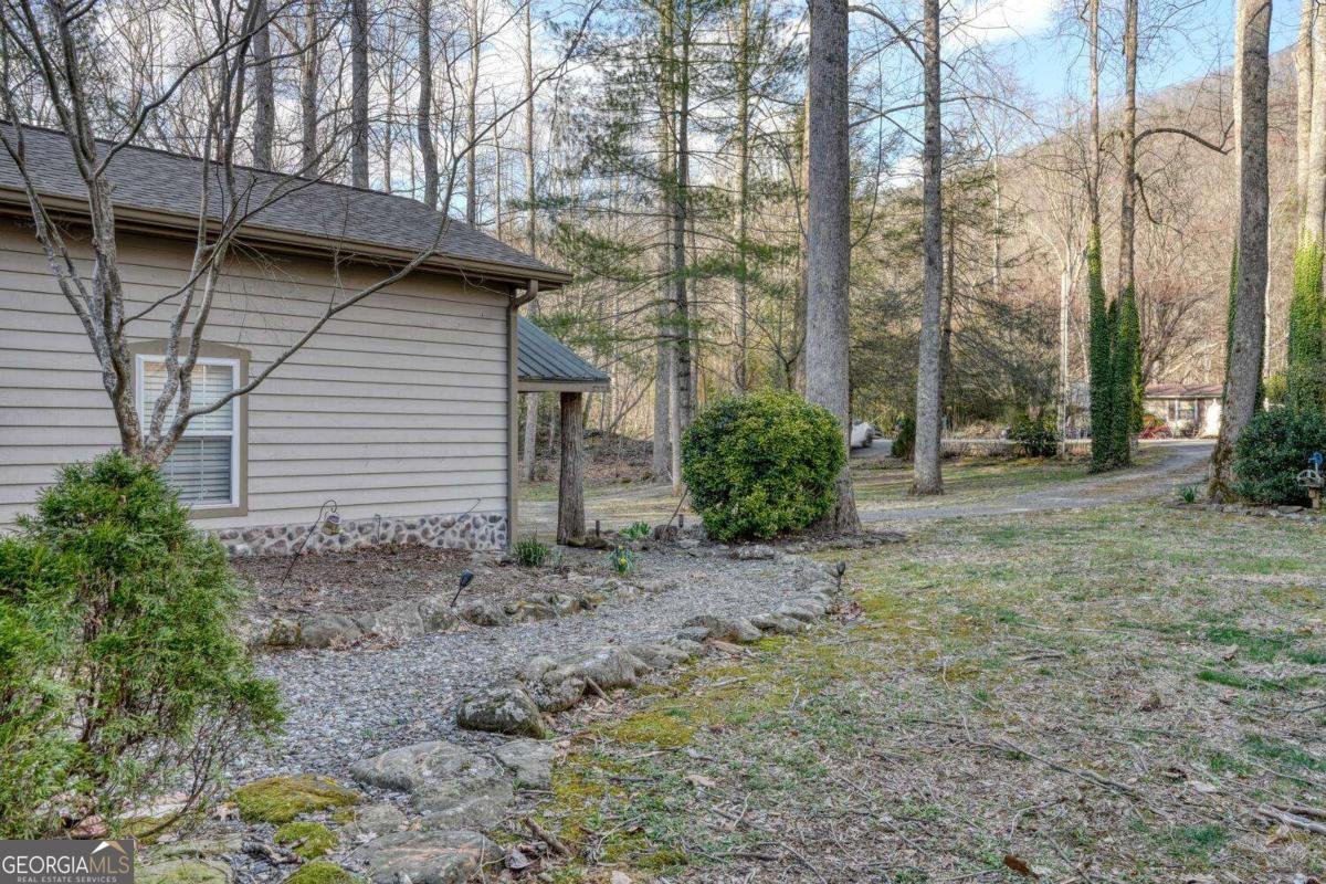 4868 Swallows Creek Road Hiawassee - Photo 39
