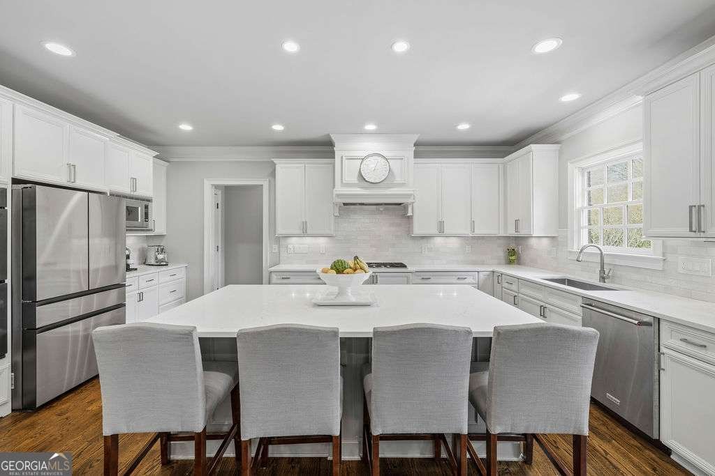 4899 Springfield Drive Dunwoody - Photo 10