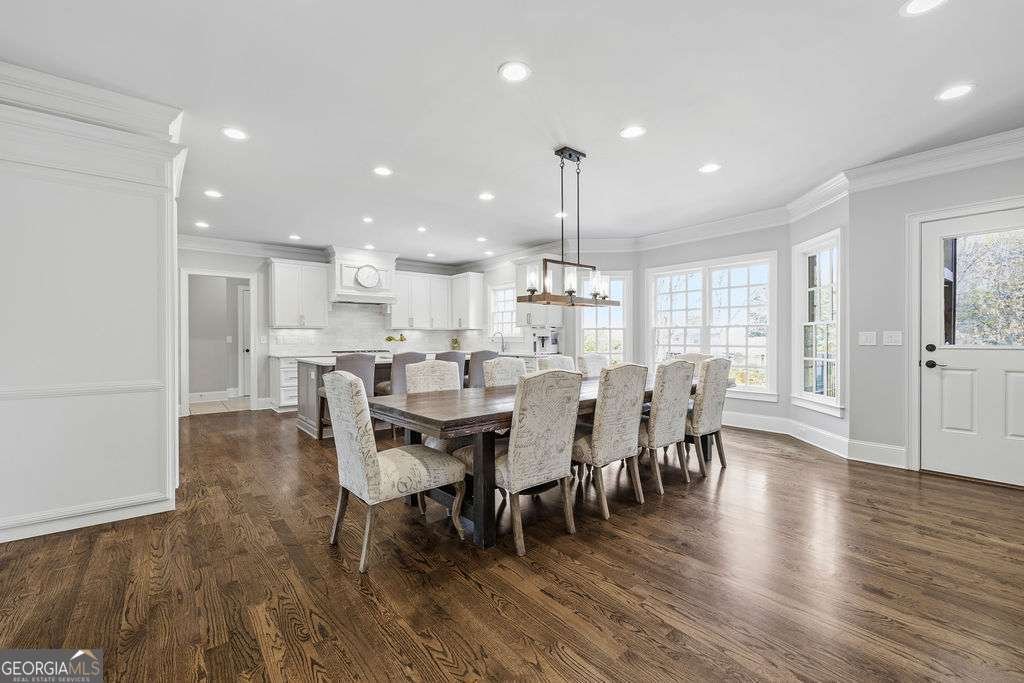 4899 Springfield Drive Dunwoody - Photo 12