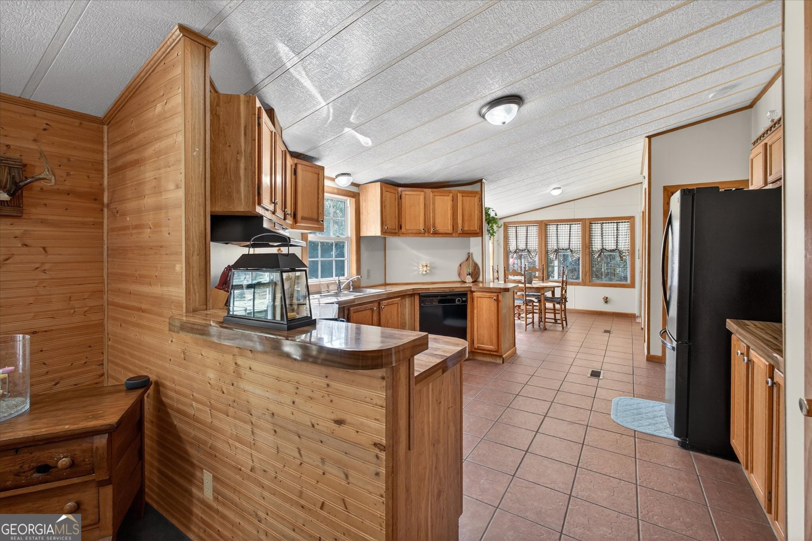 395 Winchester Road Sylvania - Photo 19