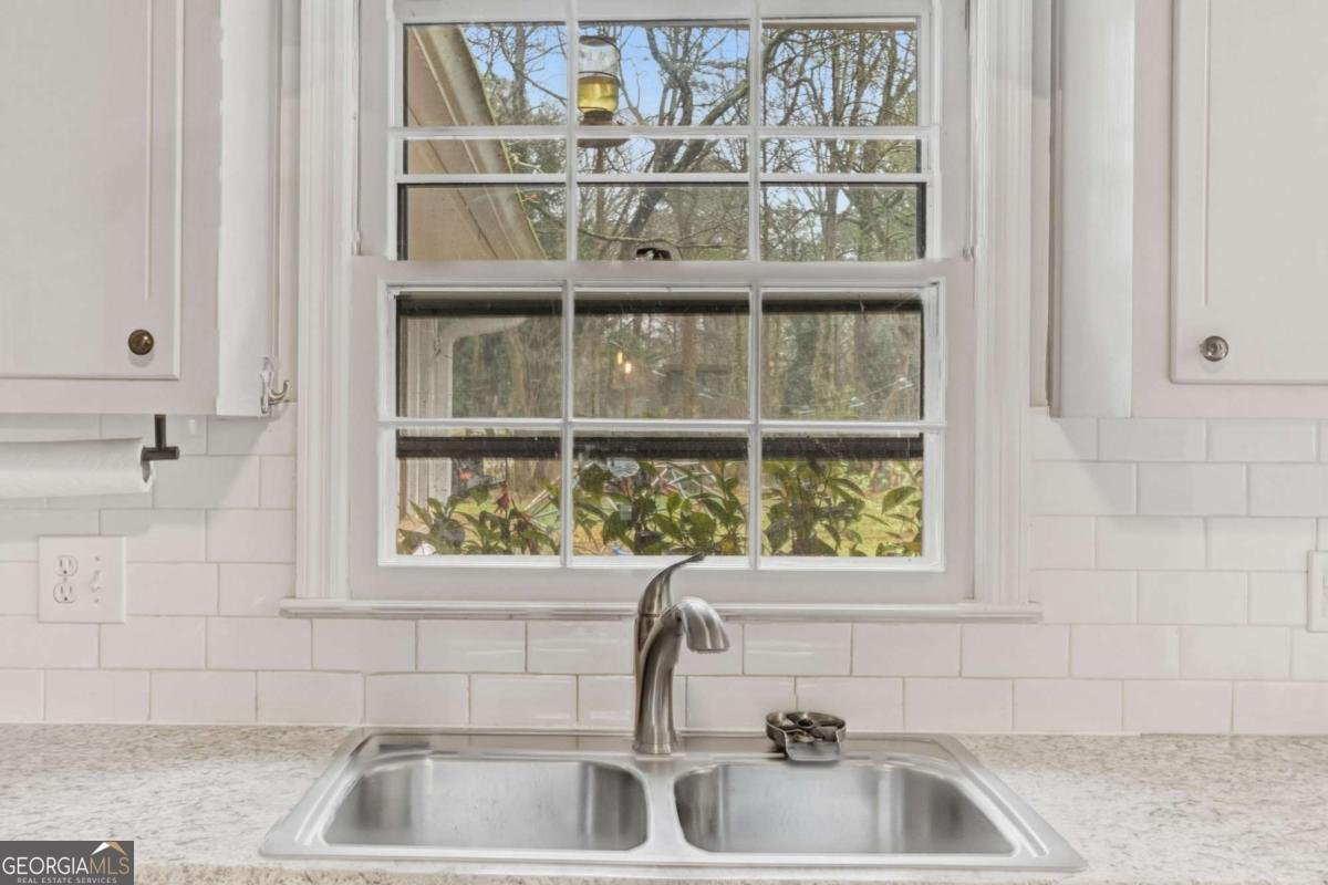 220 Shady Grove Drive Athens - Photo 6